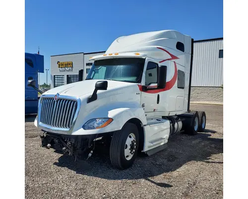 INTERNATIONAL LT625 Rebuilders