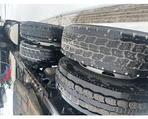 INTERNATIONAL LT625 Rebuilders