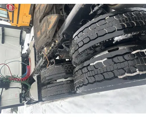 INTERNATIONAL LT625 Rebuilders