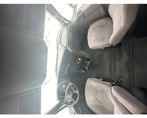 INTERNATIONAL LT625 Rebuilders