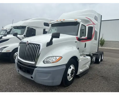 INTERNATIONAL LT625 Rebuilders