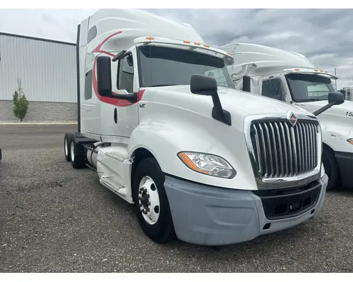 INTERNATIONAL LT625 Rebuilders