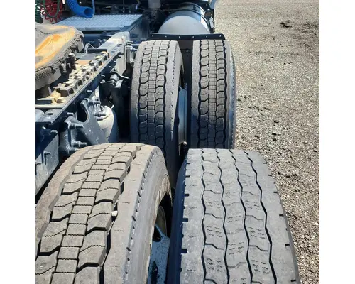 INTERNATIONAL LT625 Rebuilders