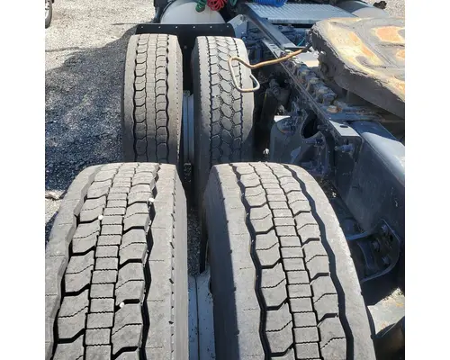 INTERNATIONAL LT625 Rebuilders