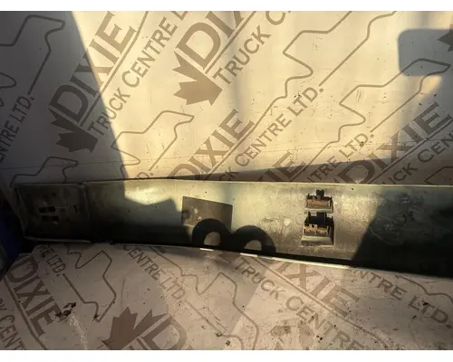 INTERNATIONAL LT625 Rocker Panel Moulding