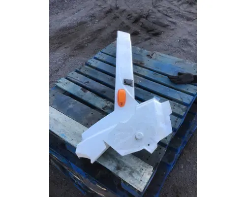 INTERNATIONAL LT625 Rocker Panel