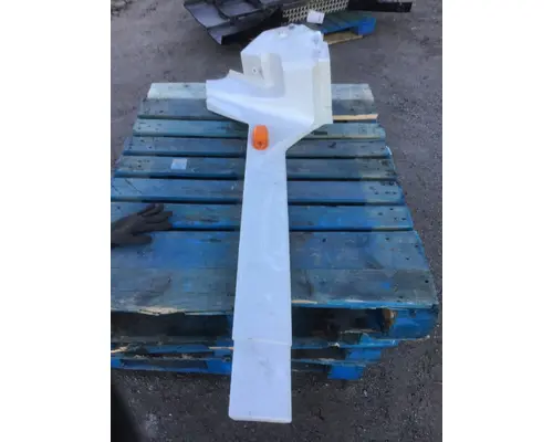 INTERNATIONAL LT625 Rocker Panel