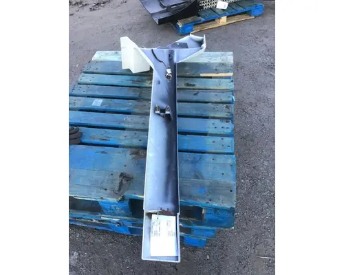 INTERNATIONAL LT625 Rocker Panel