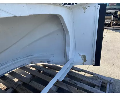 INTERNATIONAL LT625 Roof Assembly
