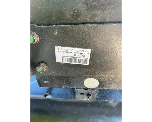 INTERNATIONAL LT625 Seat, Front