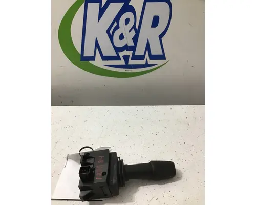 INTERNATIONAL LT625 Shift Lever 412