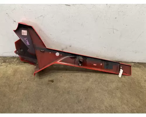 INTERNATIONAL LT625 Side Fairing