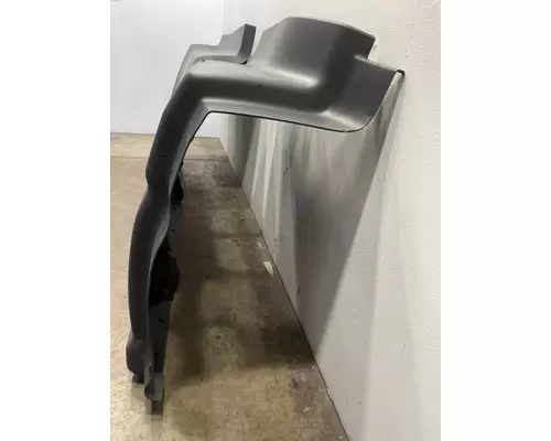 INTERNATIONAL LT625 Side Fairing