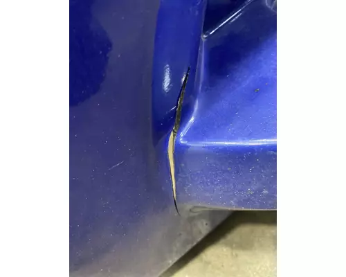 INTERNATIONAL LT625 Side Fairing