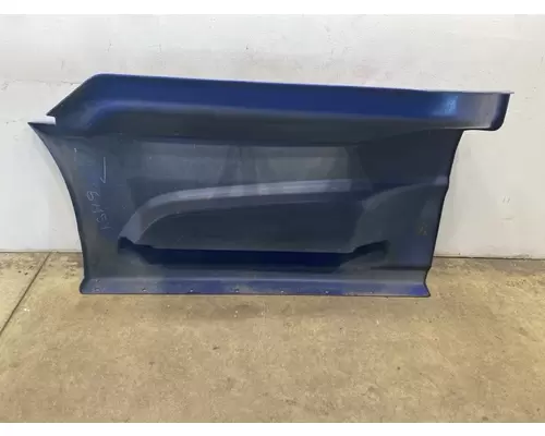 INTERNATIONAL LT625 Side Fairing