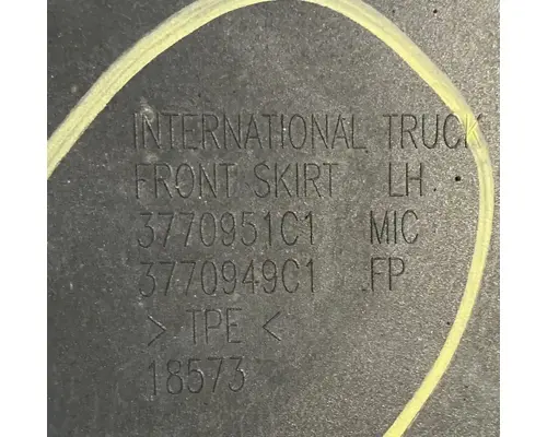 INTERNATIONAL LT625 Side Fairing