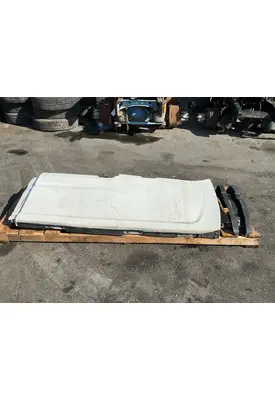 INTERNATIONAL LT625 Side Fairing