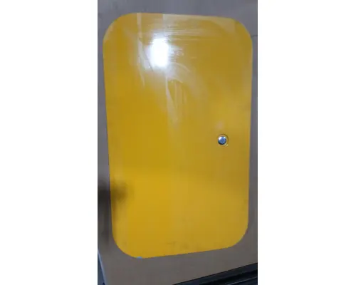 INTERNATIONAL LT625 Sleeper Door 151