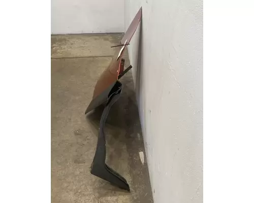 INTERNATIONAL LT625 Sleeper Fairing