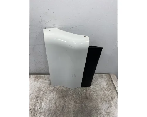 INTERNATIONAL LT625 Sleeper Fairing