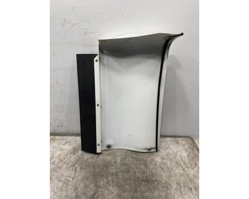INTERNATIONAL LT625 Sleeper Fairing