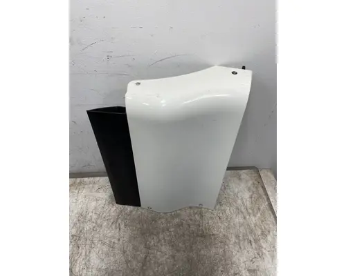 INTERNATIONAL LT625 Sleeper Fairing