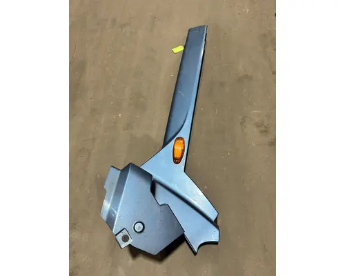 INTERNATIONAL LT625 Sleeper Fairing