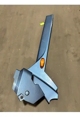 INTERNATIONAL LT625 Sleeper Fairing