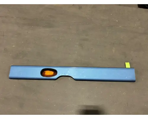 INTERNATIONAL LT625 Sleeper Fairing