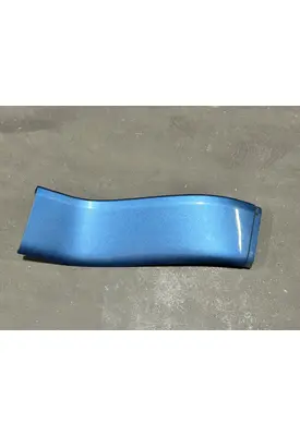 INTERNATIONAL LT625 Sleeper Fairing