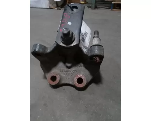 INTERNATIONAL LT625 Spring Hanger