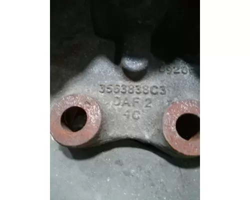 INTERNATIONAL LT625 Spring Hanger