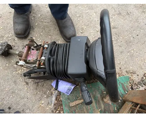 INTERNATIONAL LT625 Steering Column