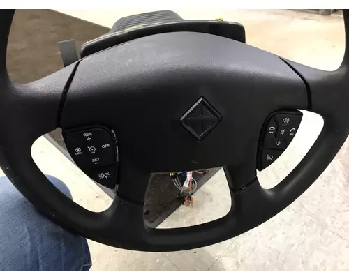 INTERNATIONAL LT625 Steering Column