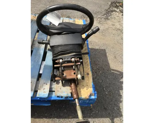 INTERNATIONAL LT625 Steering Column
