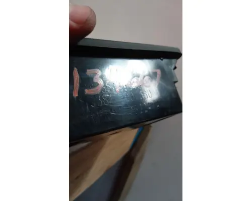 INTERNATIONAL LT625 Switch Panels 124