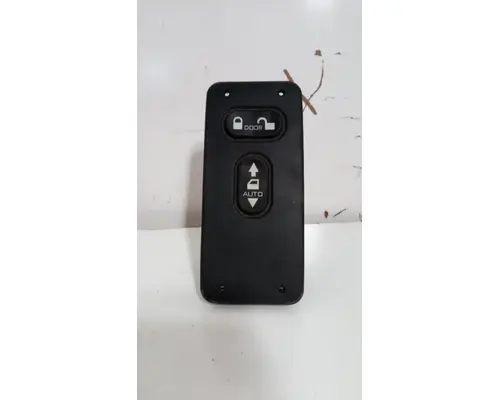 INTERNATIONAL LT625 Switch Panels 124