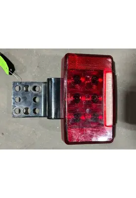 INTERNATIONAL LT625 Tail Lamp