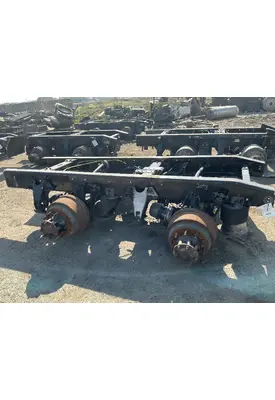 INTERNATIONAL LT625 Tandem Cutoffs