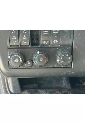 INTERNATIONAL LT625 Temperature Control