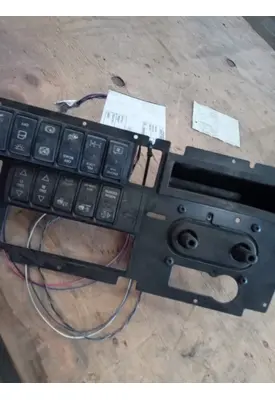 INTERNATIONAL LT625 Temperature Control