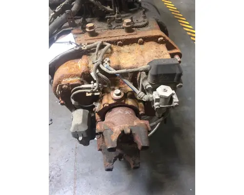 INTERNATIONAL LT625 Transmission Assembly