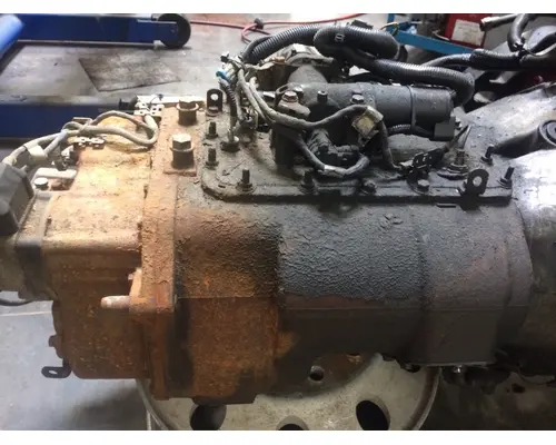 INTERNATIONAL LT625 Transmission Assembly