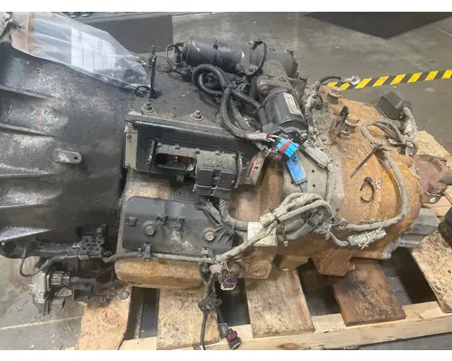 INTERNATIONAL LT625 Transmission Assembly