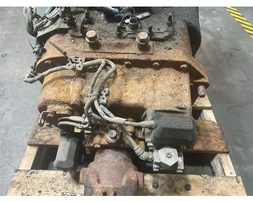 INTERNATIONAL LT625 Transmission Assembly