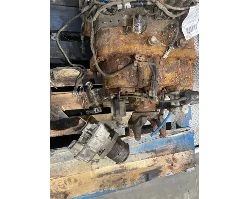 INTERNATIONAL LT625 Transmission Assembly