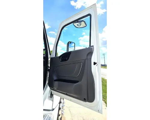 INTERNATIONAL LT625 Used Trucks