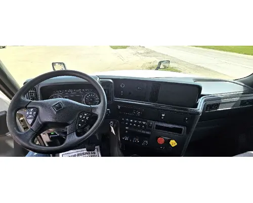 INTERNATIONAL LT625 Used Trucks