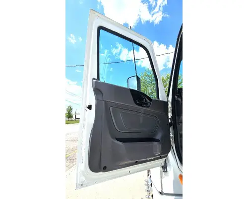 INTERNATIONAL LT625 Used Trucks