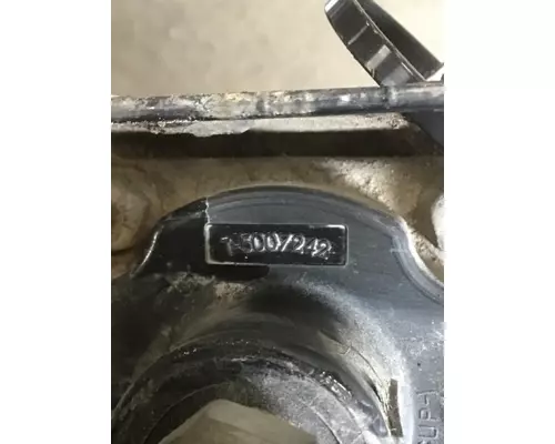 INTERNATIONAL LT625 VALVES